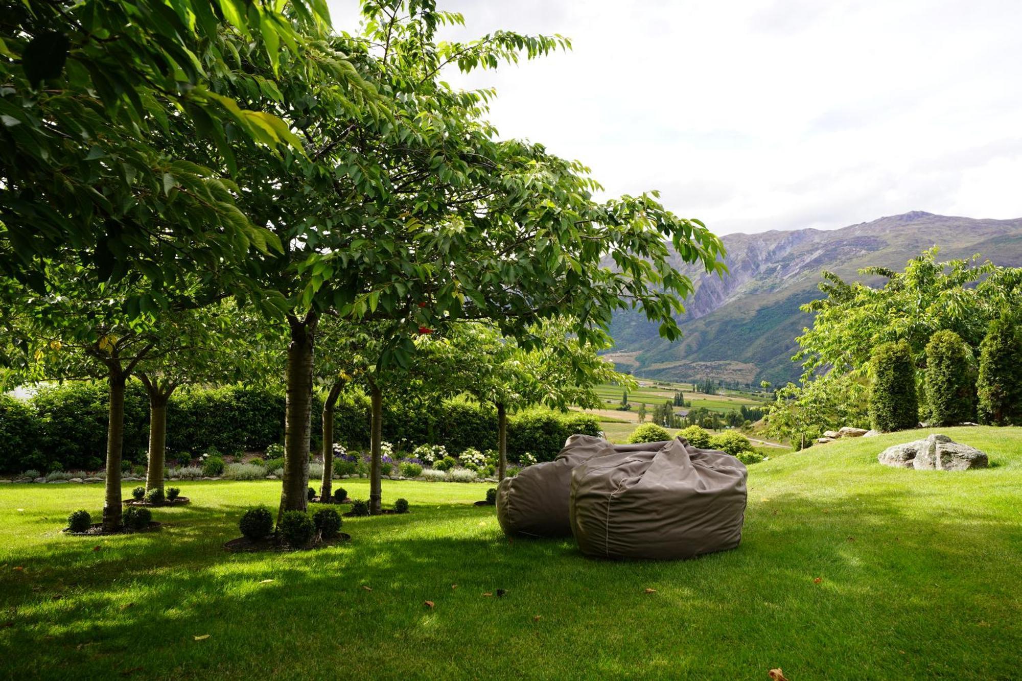 Mt Rosa Lodge Boutique Vineyard Accommodation Wanaka Zewnętrze zdjęcie